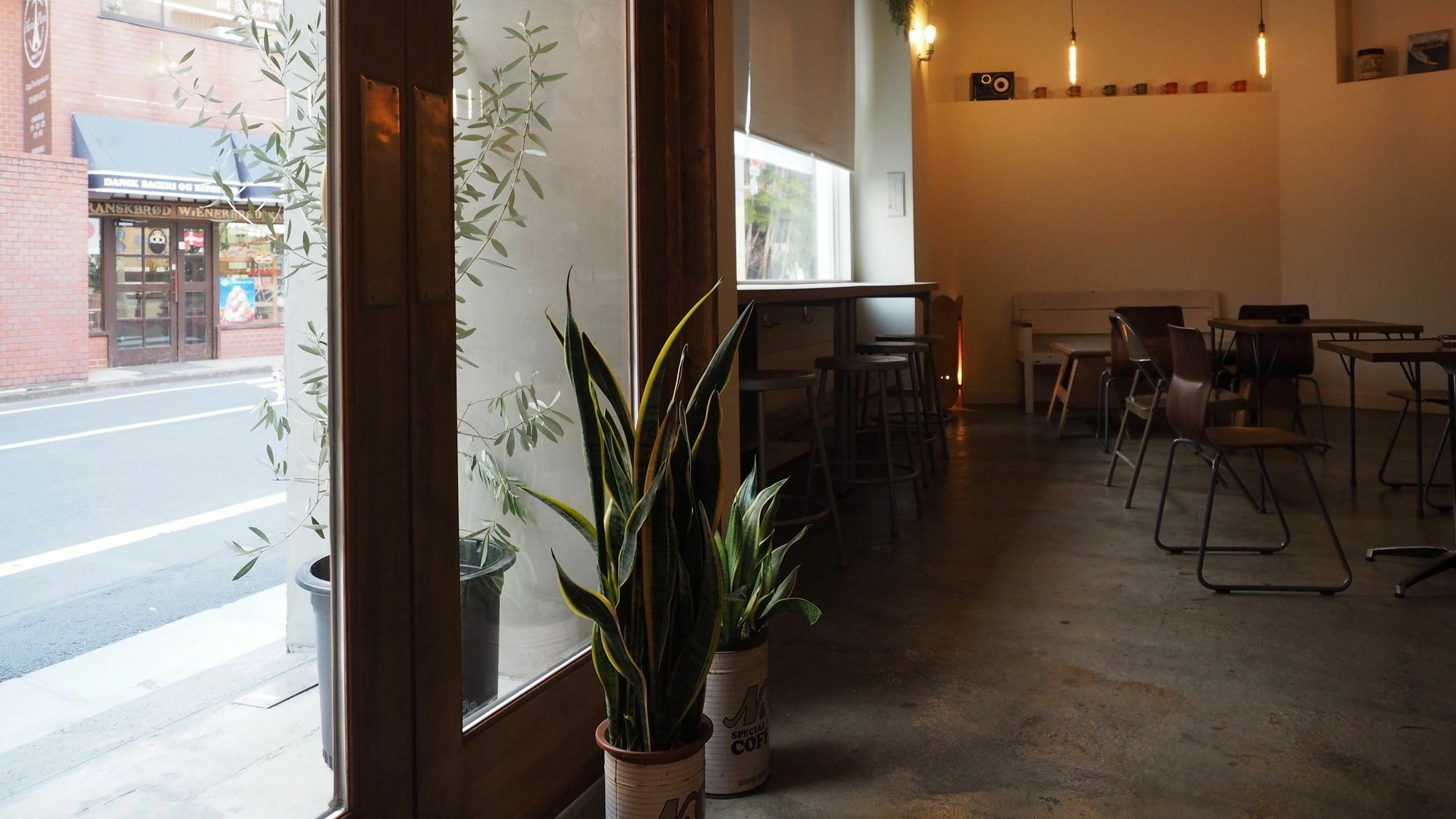 Almond Hostel & Cafe Shibuya Tokyo Esterno foto